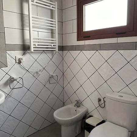 La Casona De *
